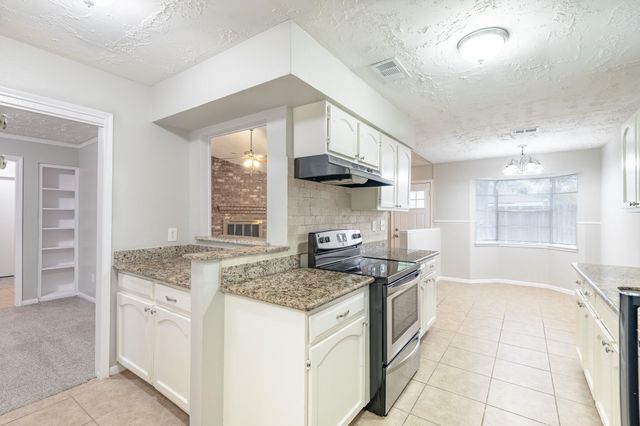 4611 Wee Lassie Lane, Houston, TX 77084