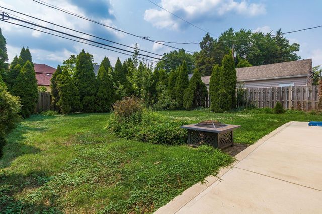 123 S Roosevelt Avenue, Bexley, OH 43209