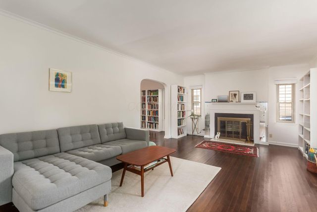 123 S Roosevelt Avenue, Bexley, OH 43209