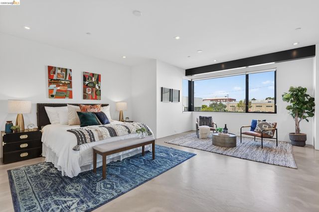 811 Folger Ave, Berkeley, CA 94710