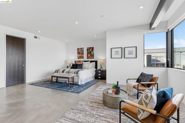 811 Folger Ave, Berkeley, CA 94710