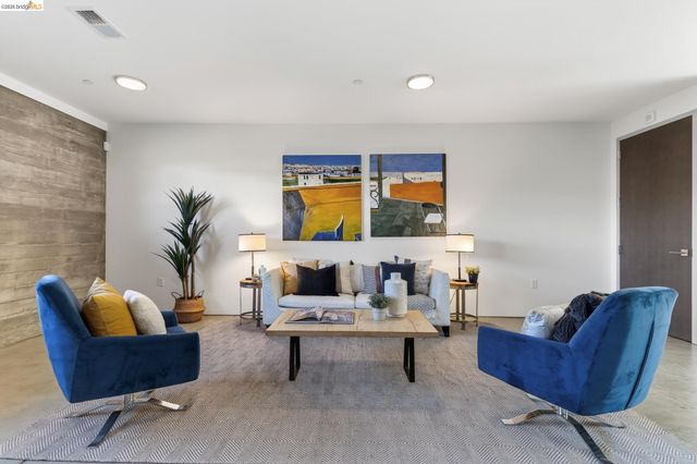 811 Folger Ave, Berkeley, CA 94710