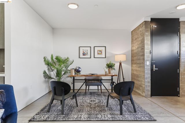 811 Folger Ave, Berkeley, CA 94710