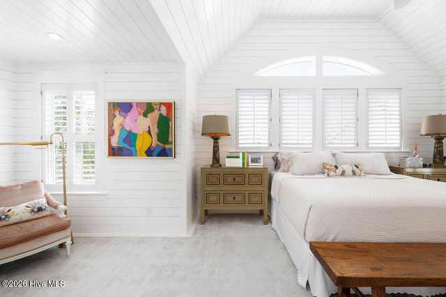 80 Turks Head Court, Southport, NC 28461