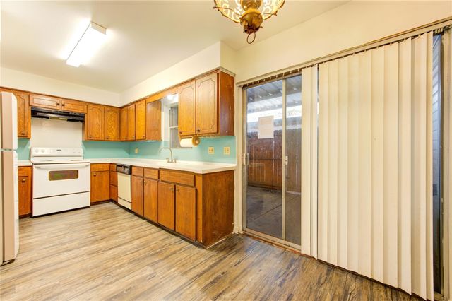 6723 Tarnef Drive 723, Houston, TX 77074