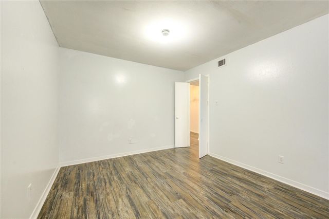 6723 Tarnef Drive 723, Houston, TX 77074