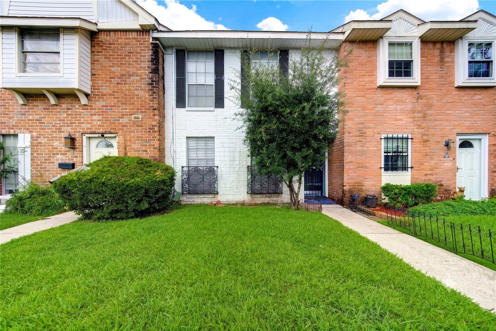 6723 Tarnef Drive 723, Houston, TX 77074
