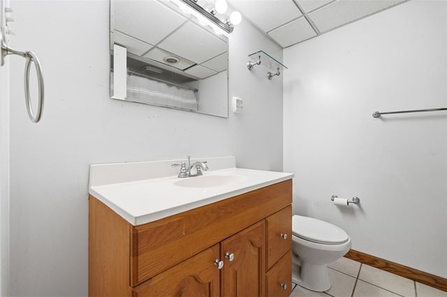 4662 Mapledale Dr, Lincoln Place, PA 15120