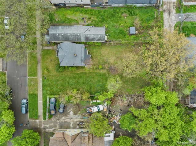 2105 25th Street, Detroit, MI 48216