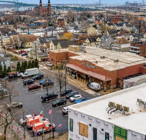 2105 25th Street, Detroit, MI 48216