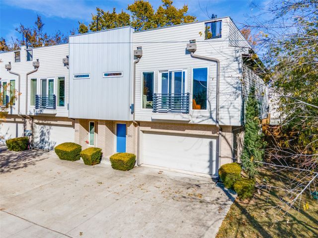 1262 N Prairie Avenue, Dallas, TX 75204