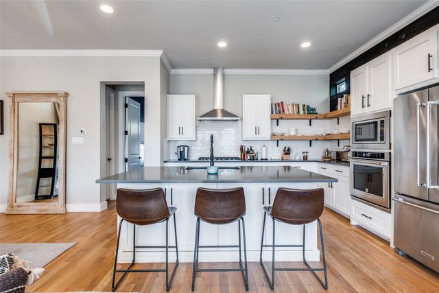 1262 N Prairie Avenue, Dallas, TX 75204