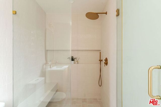 1611 S Bedford Street, Los Angeles, CA 90035