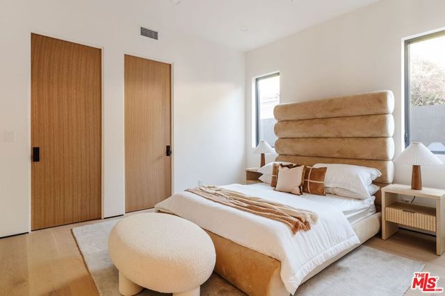 1611 S Bedford Street, Los Angeles, CA 90035