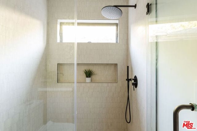 1611 S Bedford Street, Los Angeles, CA 90035