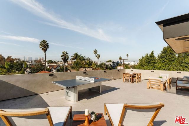 1611 S Bedford Street, Los Angeles, CA 90035