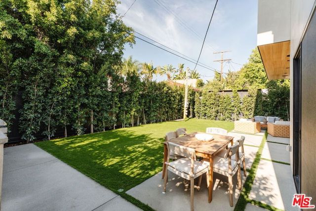 1611 S Bedford Street, Los Angeles, CA 90035