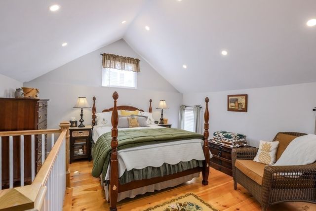 11 High St, West Brookfield, MA 01585