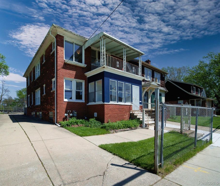 390 Ashland Street, Detroit, MI 48215