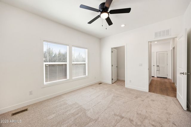 360 W GRANADA Drive, Paulden, AZ 86334