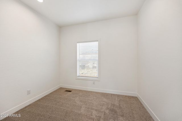 360 W GRANADA Drive, Paulden, AZ 86334