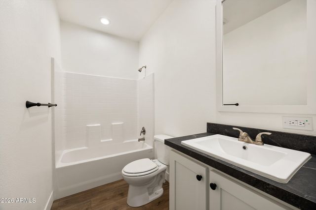 360 W GRANADA Drive, Paulden, AZ 86334