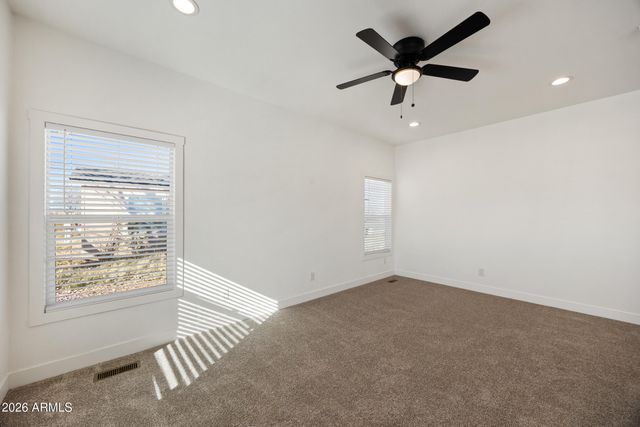 360 W GRANADA Drive, Paulden, AZ 86334