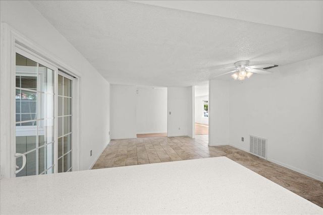 8997 Gainsboro Way, Sacramento, CA 95826