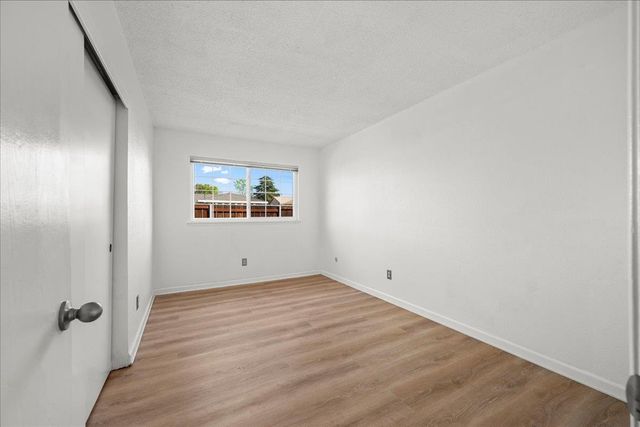 8997 Gainsboro Way, Sacramento, CA 95826