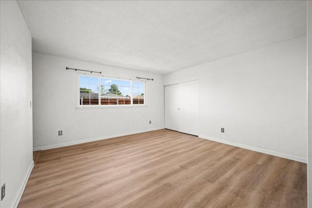 8997 Gainsboro Way, Sacramento, CA 95826