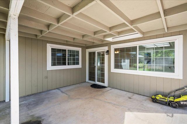 8997 Gainsboro Way, Sacramento, CA 95826