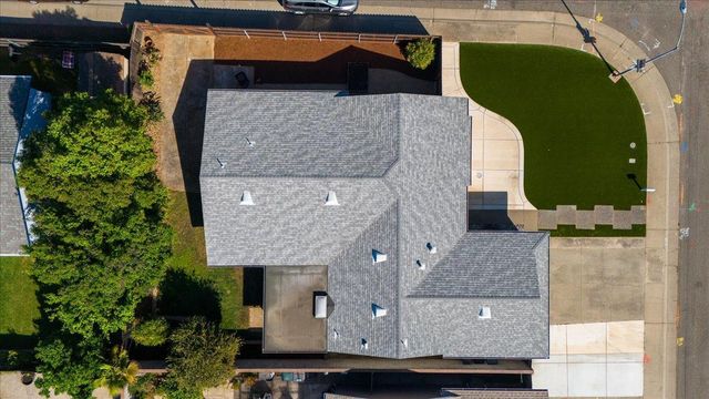 8997 Gainsboro Way, Sacramento, CA 95826