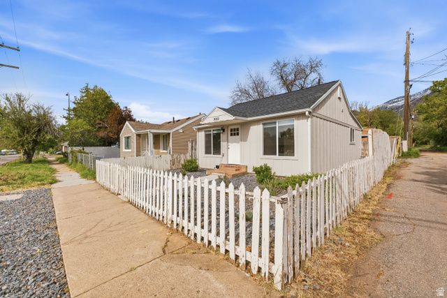 3022 S JEFFERSON AVE, Ogden, UT 84403