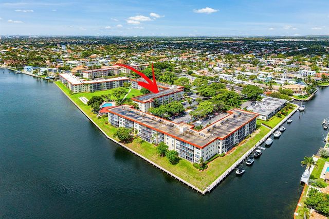 3150 NE 48th Court 411, Lighthouse Point, FL 33064