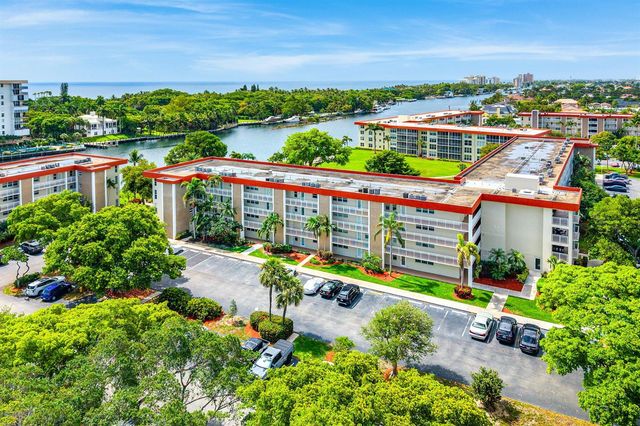 3150 NE 48th Court 411, Lighthouse Point, FL 33064