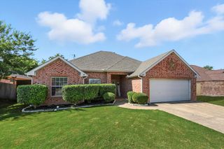 1009 Porter Place, Sanger, TX 76266