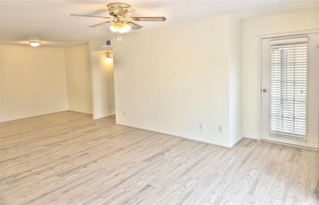 14515 Wunderlich Drive 1704, Houston, TX 77069