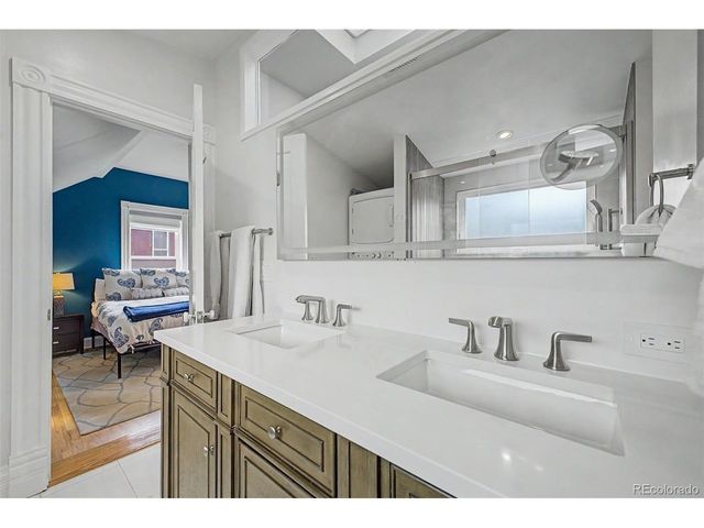 2504 Glenarm Pl, Denver, CO 80205