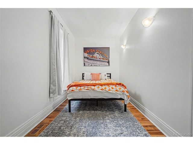 2504 Glenarm Pl, Denver, CO 80205