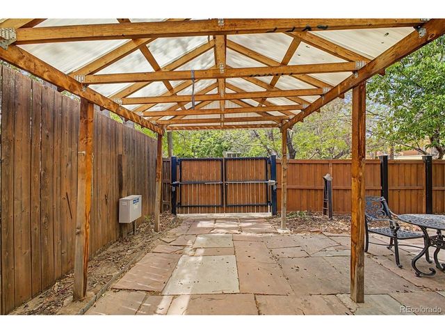 2504 Glenarm Pl, Denver, CO 80205