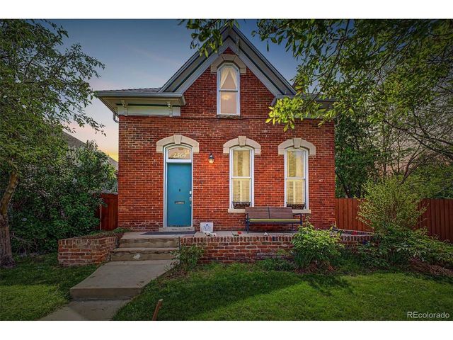 2504 Glenarm Pl, Denver, CO 80205