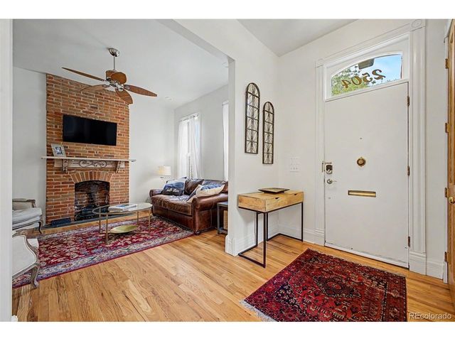 2504 Glenarm Pl, Denver, CO 80205