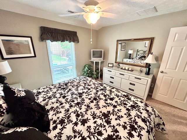 45-3 Woodson Bend Resort, Bronston, KY 42518