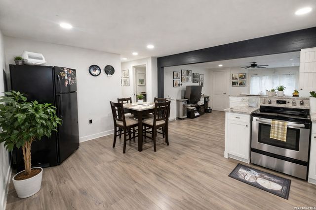 1034 Eldorado, San Antonio, TX 78225