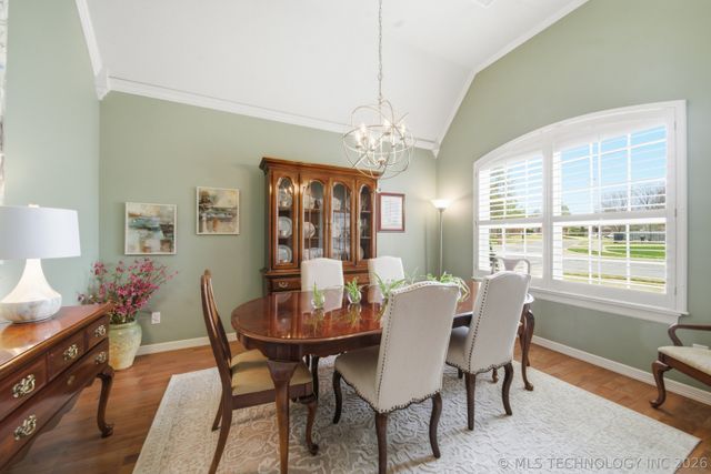 8806 E 110th Place, Tulsa, OK 74133