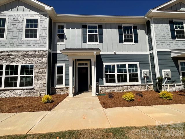 711 Pinecone Drive 26, Gastonia, NC 28056