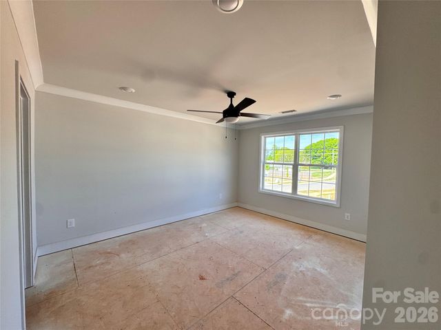711 Pinecone Drive 26, Gastonia, NC 28056