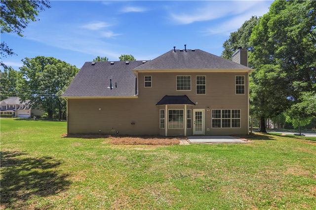 7318 Coral Lake Drive, Flowery Branch, GA 30542