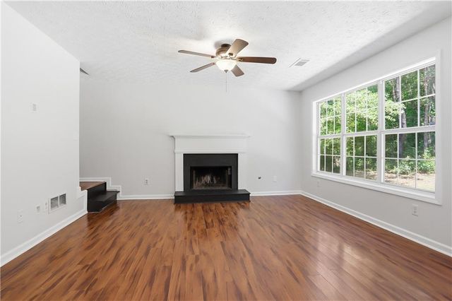 7318 Coral Lake Drive, Flowery Branch, GA 30542