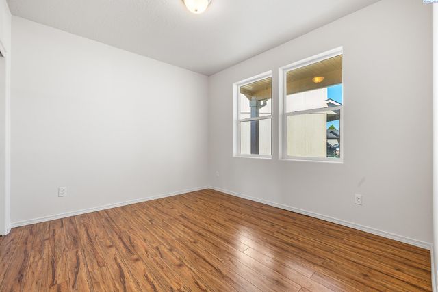 9305 W 9th Place, Kennewick, WA 99336